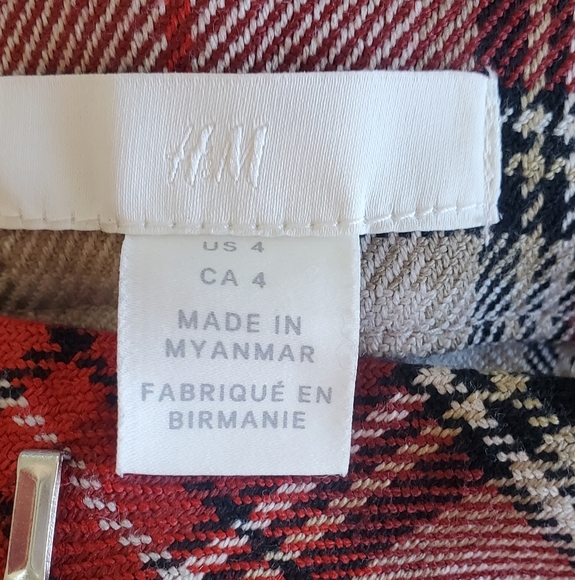 H&M Red & White Plaid High Rise Pleated Front Tweed Trousers Pants Size 4 - Picture 10 of 10